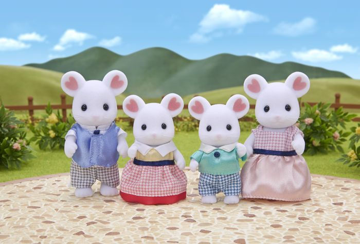 Calico Critters Marshmallow Mouse Family