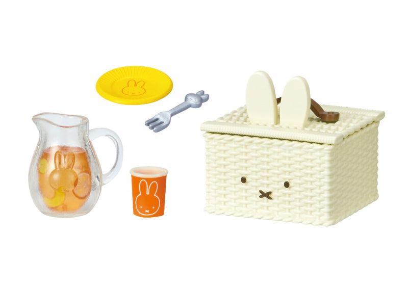 Re-ment Miffy Picnic with Miffy