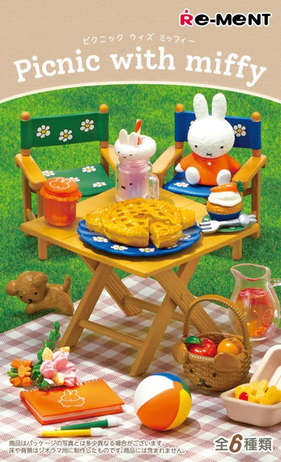Re-ment Miffy Picnic with Miffy