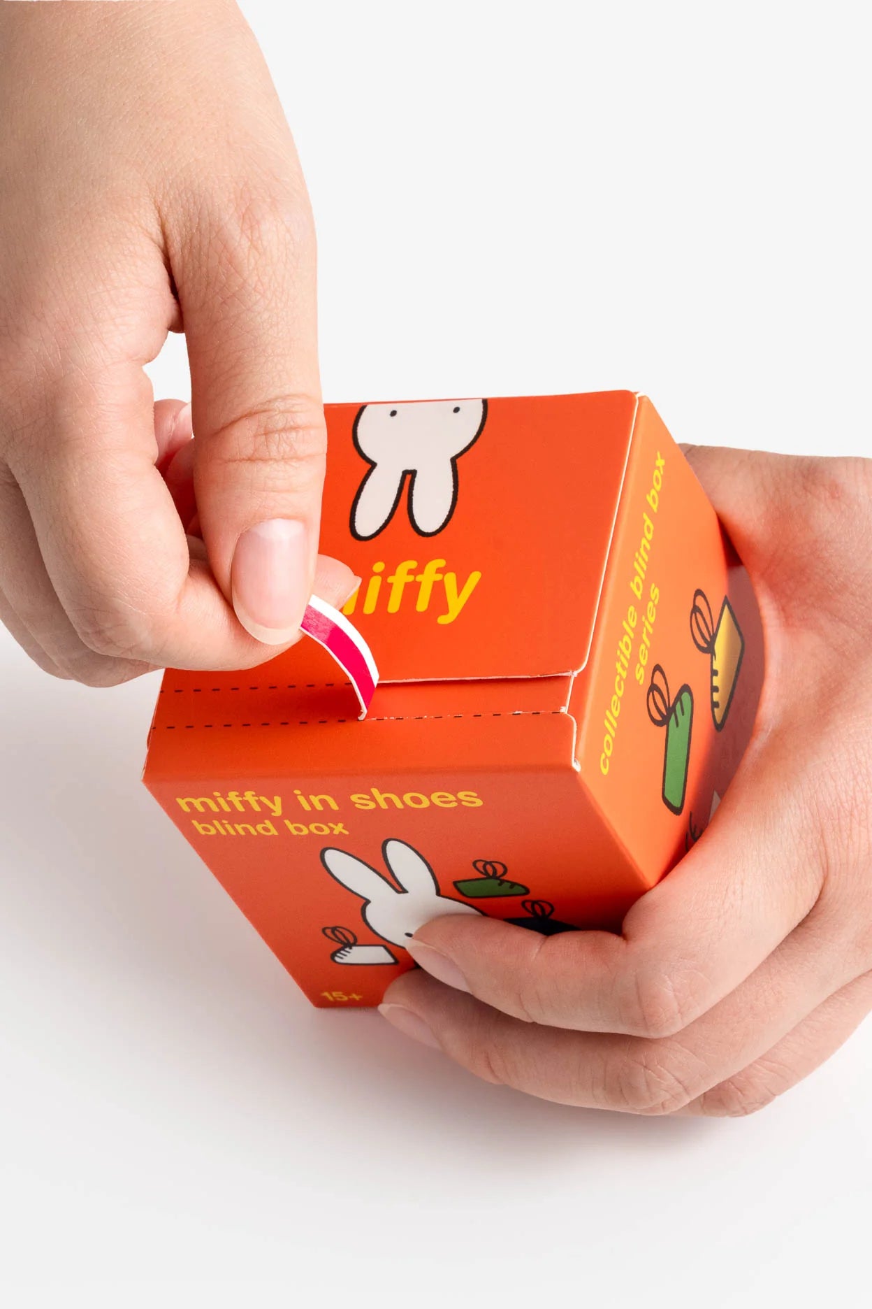 Smoko Smoko Miffy in Shoes Blind Box Figure
