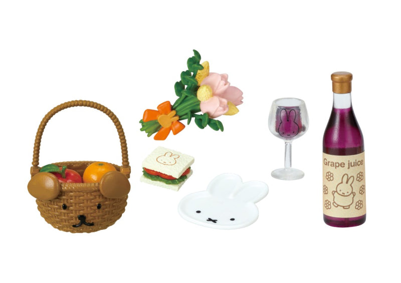 Re-ment Miffy Picnic with Miffy