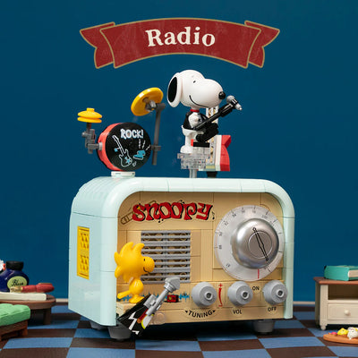 Peanuts Retro Time Series - Radio