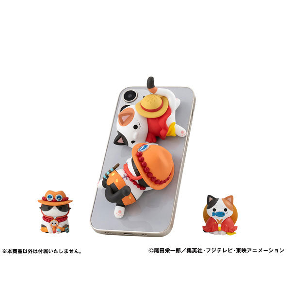 MEGA CAT PROJECT ONE PIECE Oyasumi Nyan Piece Nya-n! Petari!