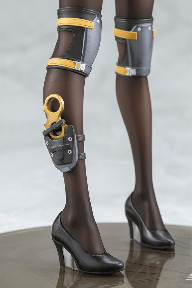 (Pre-Order) Vector Molotov Bunny Ver.