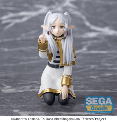 Frieren: Beyond Journey's End PM Perching Figure "Frieren" ~Frieren Poking Something~