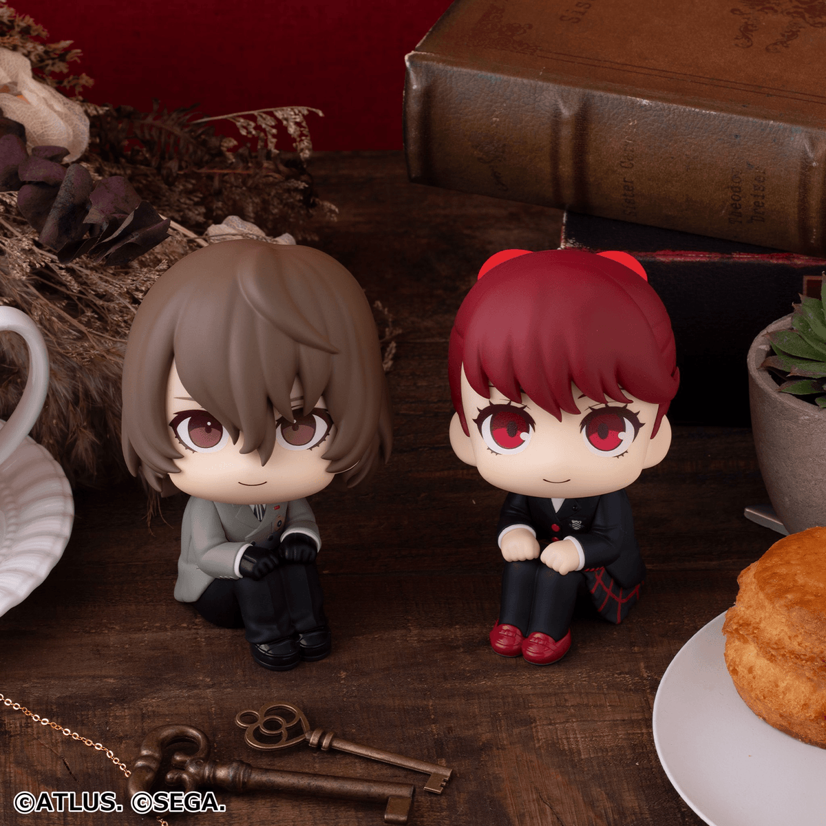 (Pre-Order) Lookup Persona 5 The Royal Goro Akechi & Kasumi Yoshizawa set [with gift]