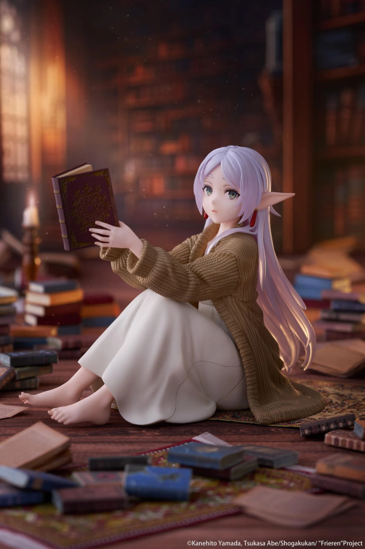 Frieren: Beyond Journey's End Desktop Cute Figure - Frieren (Roomwear Ver.)